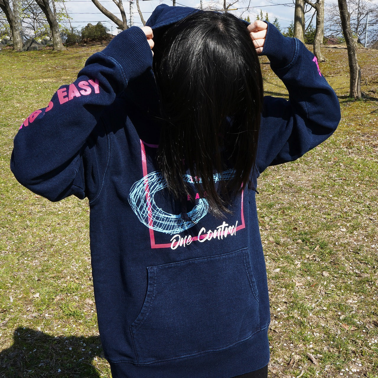 One Control - Switching is Easy パーカー デニムカラー