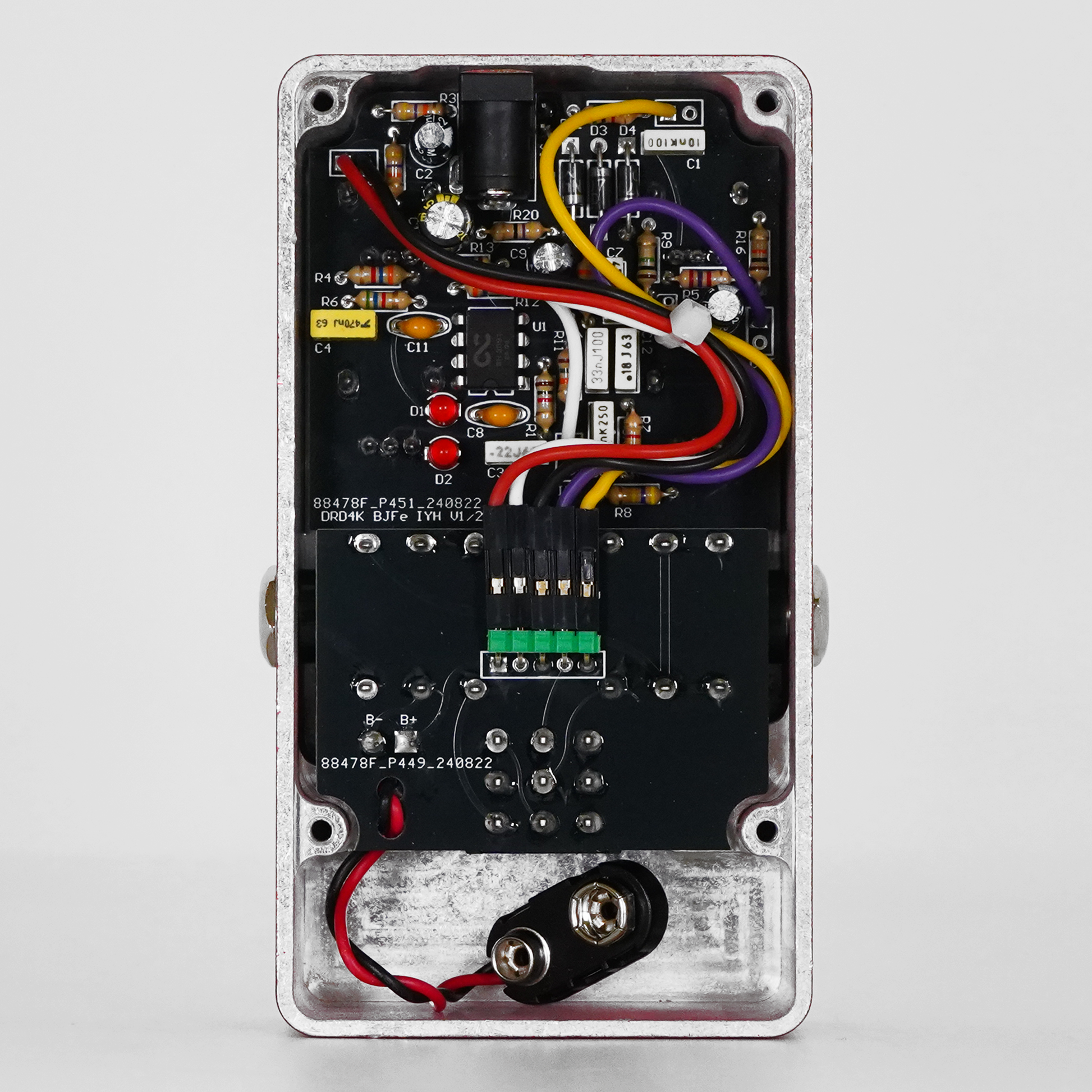 One Control - BJFE in your hand series Dyna Red Distortion 4K One Control - BJFE in your hand series Dyna Red Distortion 4K