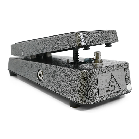 Area51 - VINTAGE ITALIAN WAH with Buffer