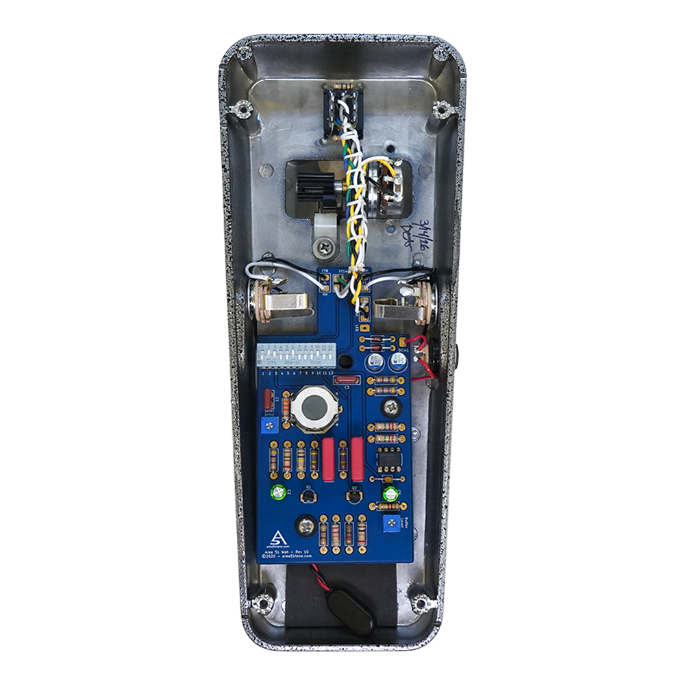 【最終価格】Area51 VINTAGE WAH with Buffer Area51 - VINTAGE ITALIAN WAH with Buffer – LEP INTERNATIONAL