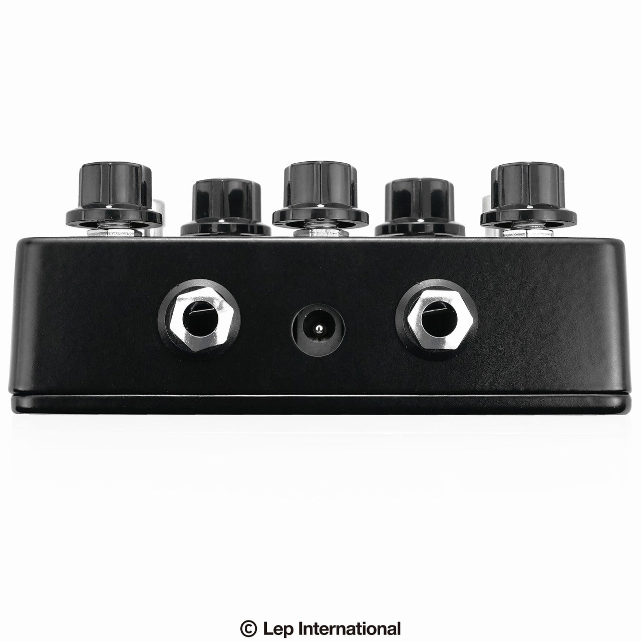 Mr. Black/Analog Chorus/Vibrato Deluxe – LEP INTERNATIONAL